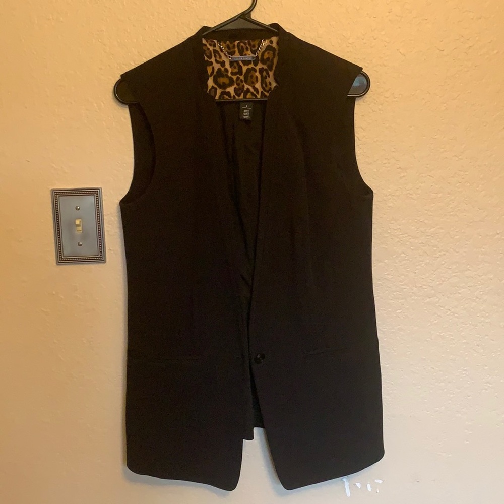 WHBM sleeveless suit jacket/vest - size 8